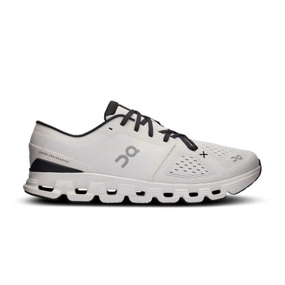 Cloud X 4 'Ivory Black'