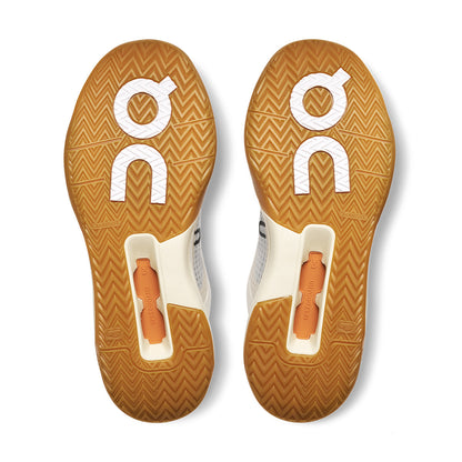 The Roger Advantage Z5 'Cream Almond'